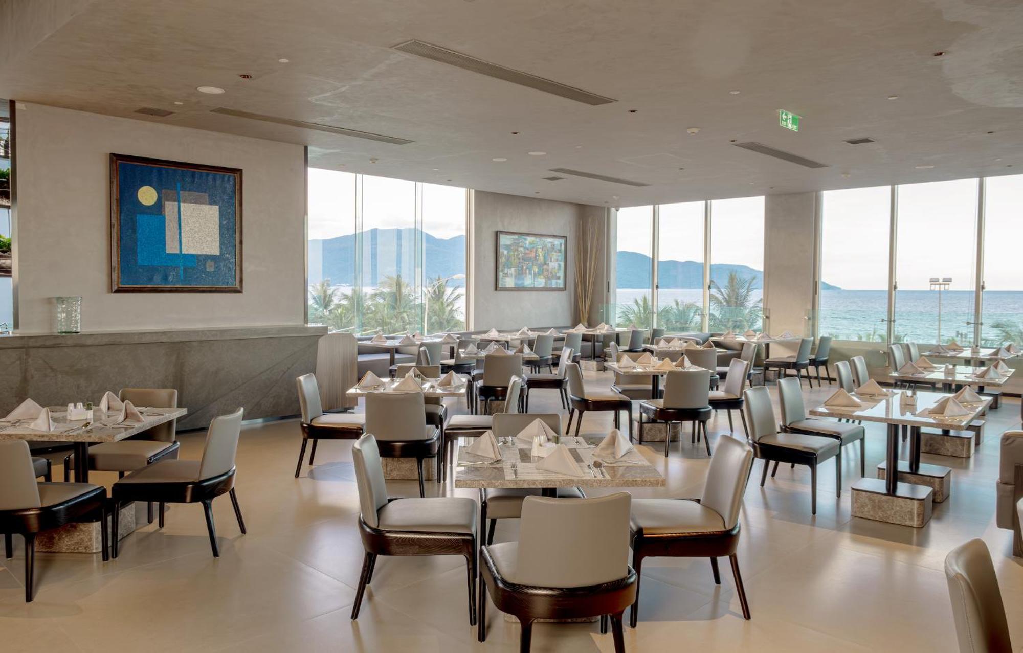 M Hotel Danang Екстериор снимка Restaurant