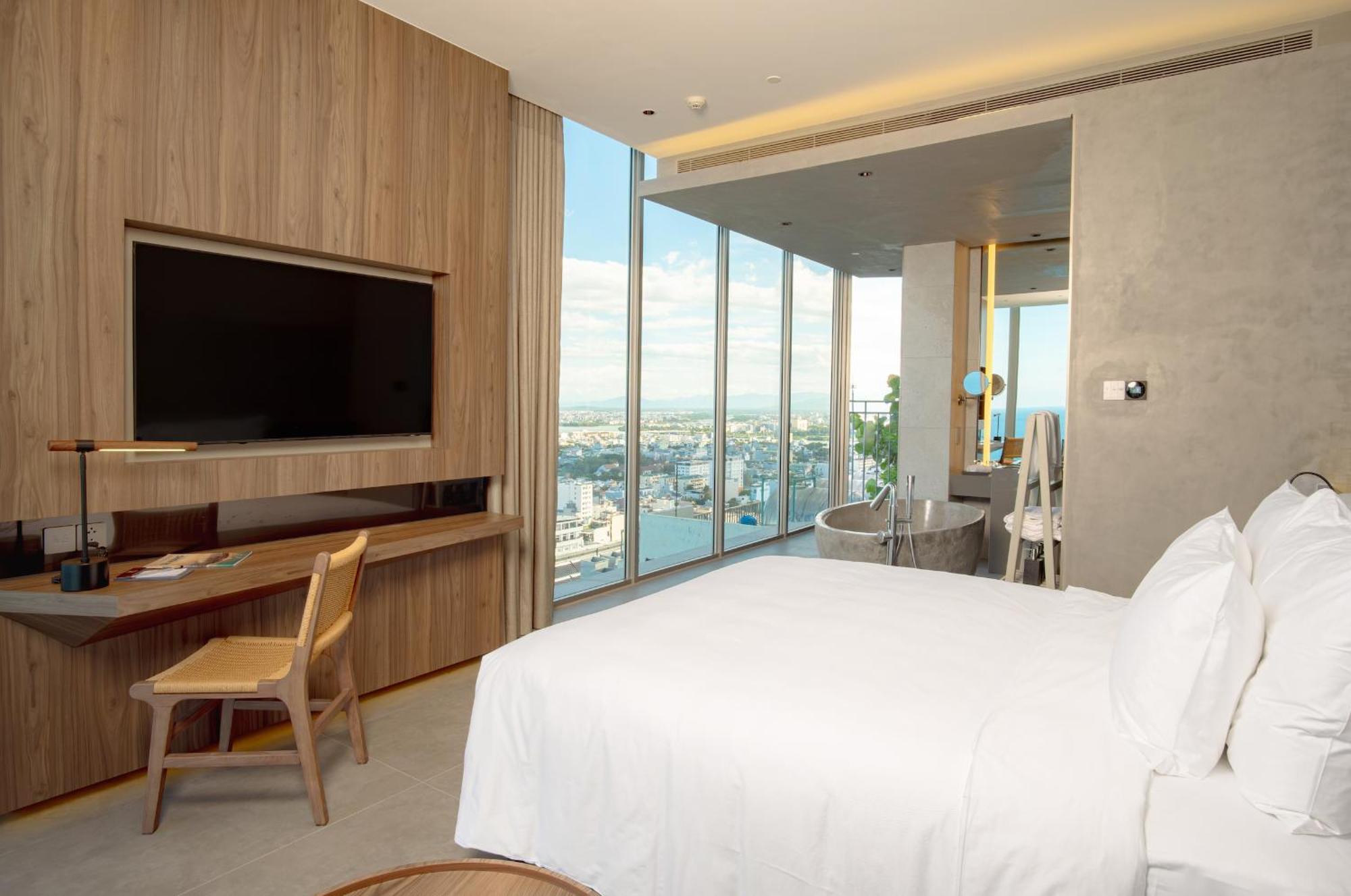 M Hotel Danang Екстериор снимка A bedroom at the hotel