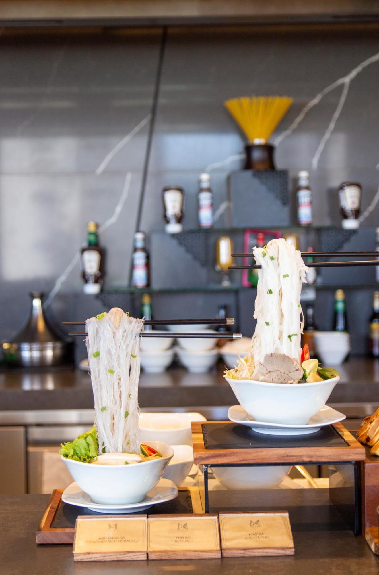 M Hotel Danang Екстериор снимка Rice vermicelli